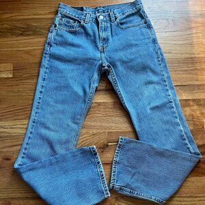 Vintage Levi's women's 505 slim fit, straight leg,100% cotton, 7jr. USA!